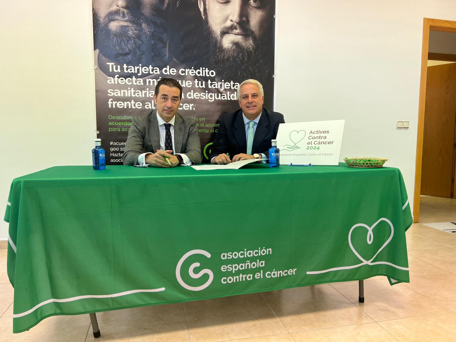firma con AECC